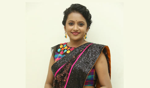 Anchor Suma Stills